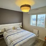 Lägenhet Agreable 2 Pieces Avec Balcon Et Parking A - Fr-1-712-90 *