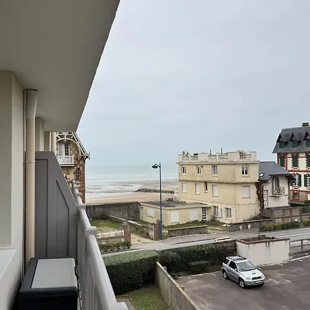Apartment Agreable 2 Pieces Avec Balcon Et Parking A - Fr-1-712-90 Villers-sur-Mer