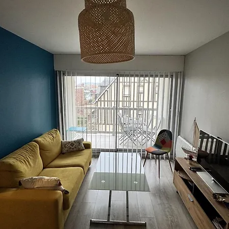 Agreable 2 Pieces Avec Balcon Et Parking A - Fr-1-712-90 Apartment Villers-sur-Mer