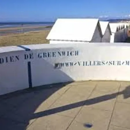 Agreable 2 Pieces Avec Balcon Et Parking A - Fr-1-712-90 Appartement